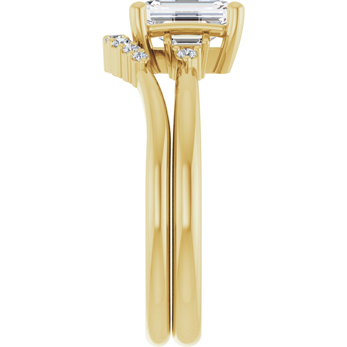 Elianeau 18K Yellow 7x5mm Emerald Ring